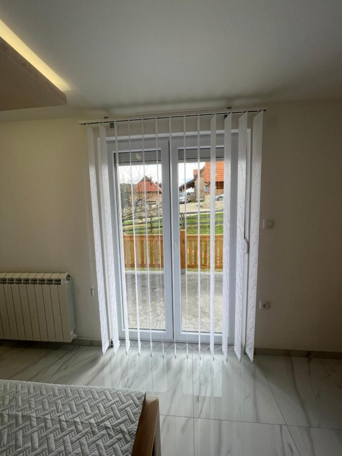 Zoranovi Konaci Villa Jevtici Exteriör bild