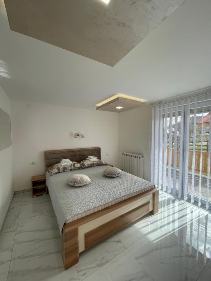 Zoranovi Konaci Villa Jevtici Exteriör bild