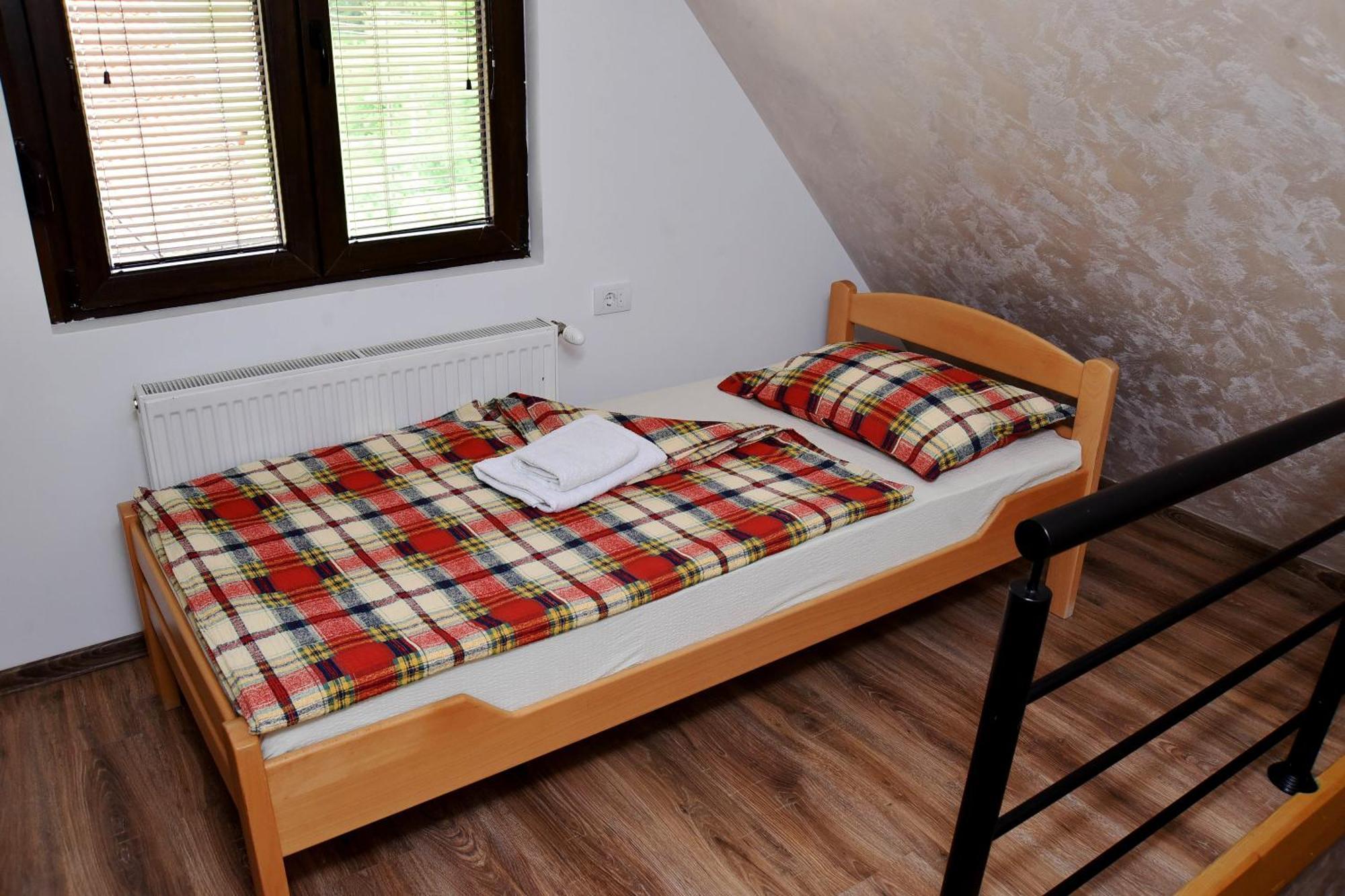 Zoranovi Konaci Villa Jevtici Exteriör bild