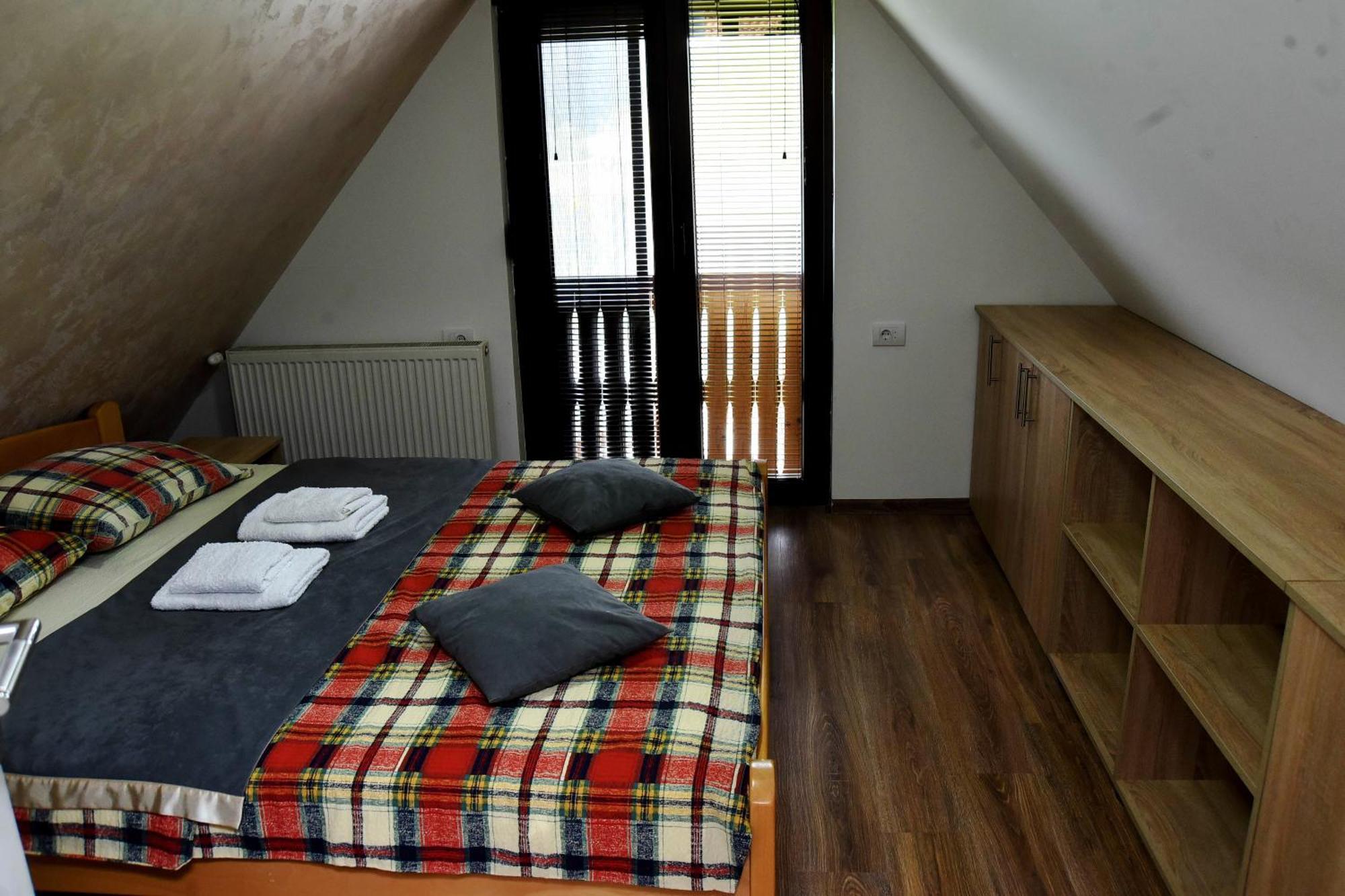 Zoranovi Konaci Villa Jevtici Exteriör bild